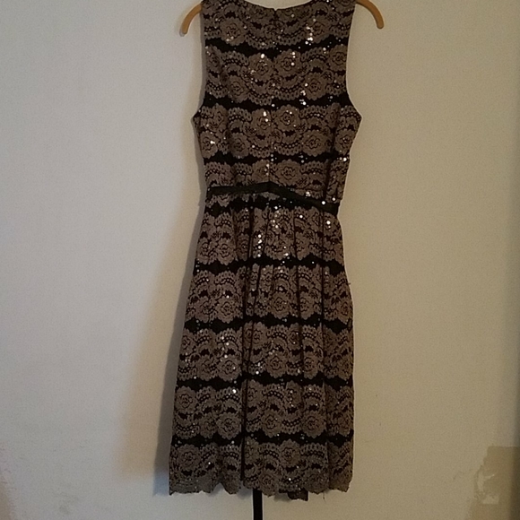 Jackie Jon Lace Dress - Picture 4 of 5